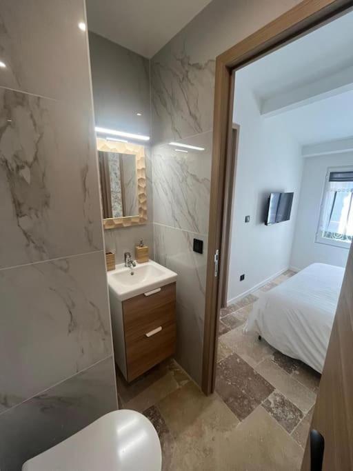 Strelizia - New Central Old Antibes For 4 Ac Buitenkant foto